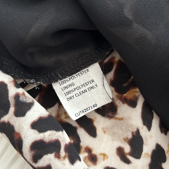 NWOT SINGLE Los Angeles Chiffon Tank - Picture 8 of 9